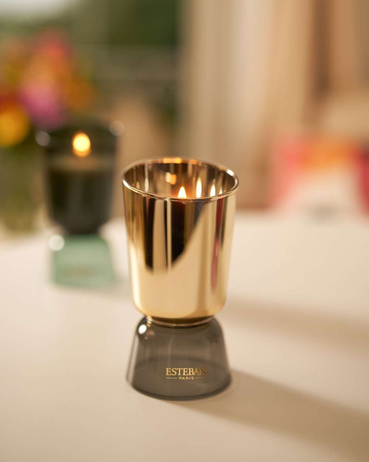 Scented candle - Neroli - Iconic Color - refillable - 200g