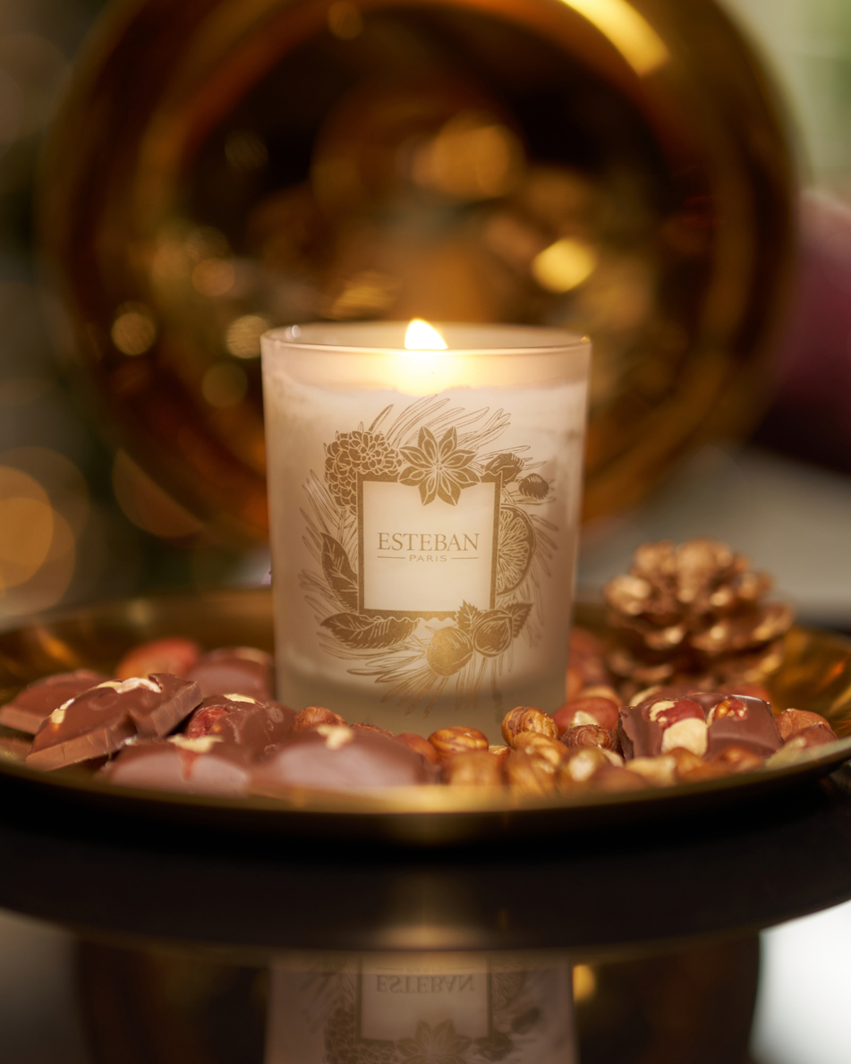 Scented candle - Hazelnut & Chocolate - limited Christmas edition - refillable - 180g