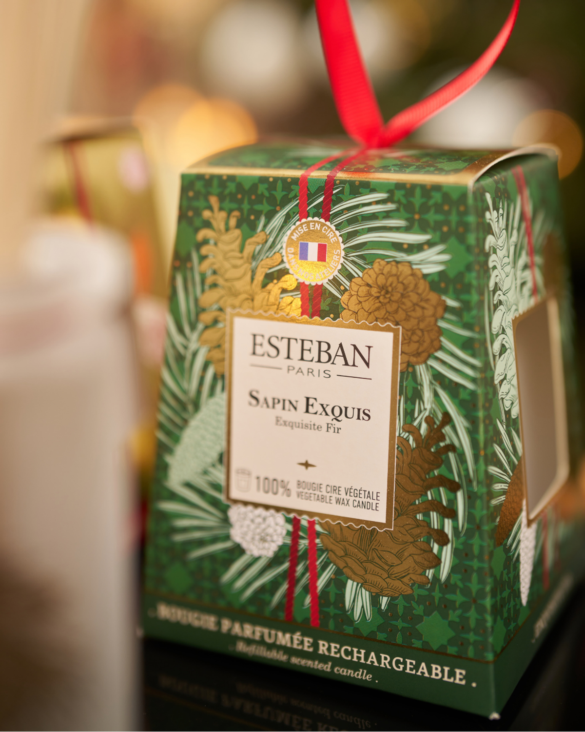 Scented Candle - Exquisite Fir - Limited Christmas Edition - Refillable - 180g